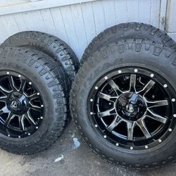 18” Fuel Wheels And Tires