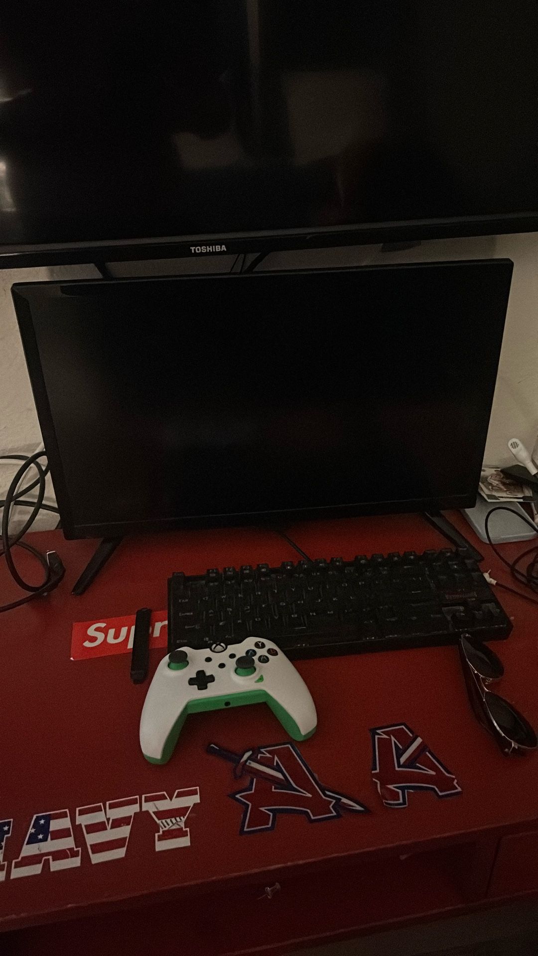 Small Tv