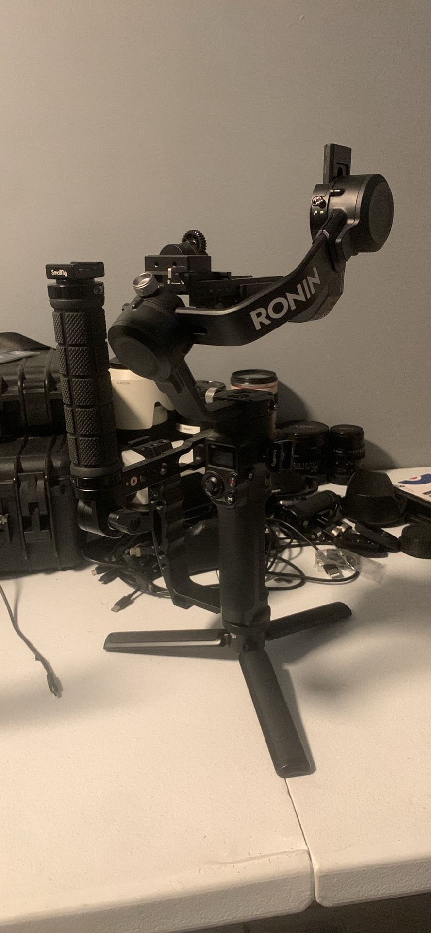 DJI RSC 2 GIMBAL W/ ACCESSORIES