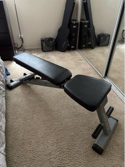 Workout bench