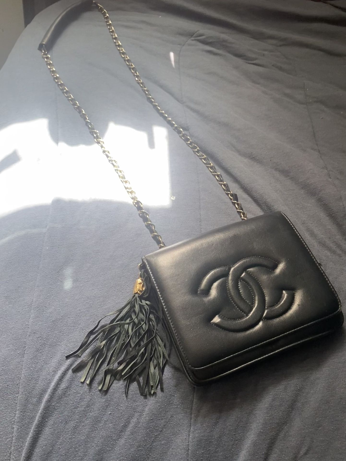 Vintage Black Leather Chanel Crossbody Mini Bag/Wallet