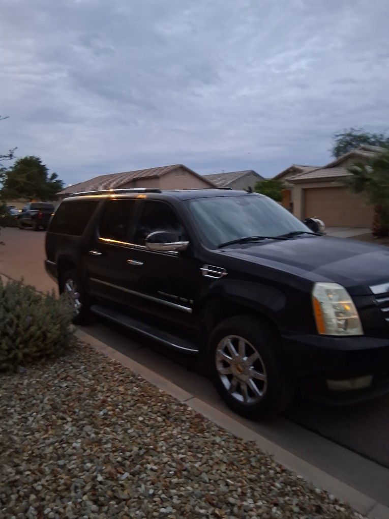 Cadillac Escalade 