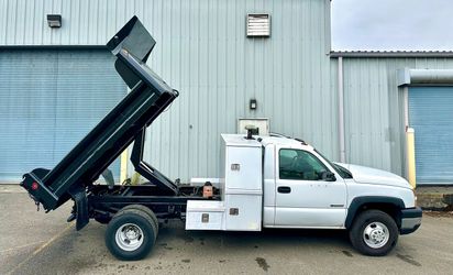 2006 Chevrolet Silverado 3500 Chassis