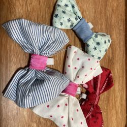 Dog Bows 