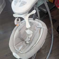 Graco Baby Swing