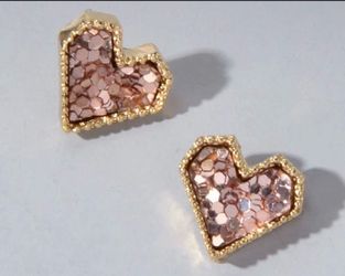 NEW GORGEOUS PINK AND GOLD HEART EARRINGS $5!!