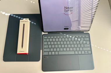 OnePlus Pad 3 13.2” (12GB + 256GB) | Smart Keyboard | Stylo 2 | Folio Case