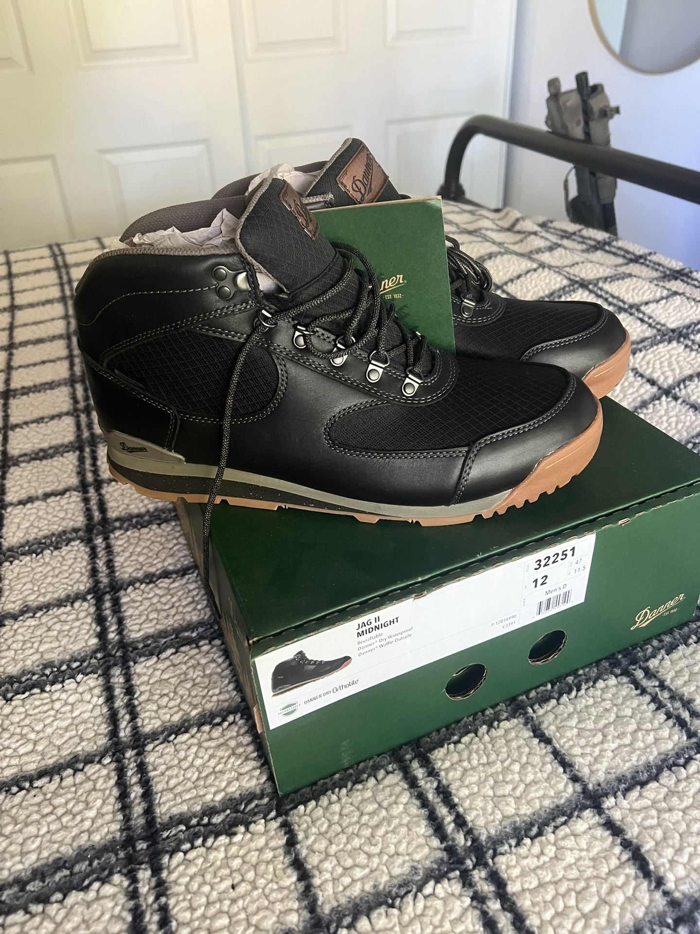 Danner Midnight JAGII HIKING BOOT SIZE 12M