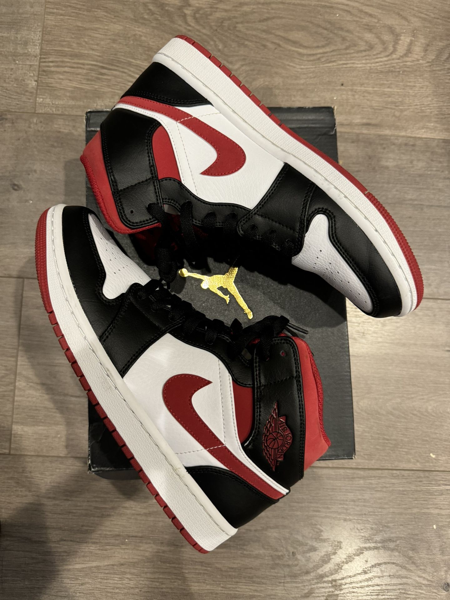 Nike Air Jordan Mid Size Men Used Good Conditions