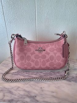 COACH DUSTY PINK MINI TERRI