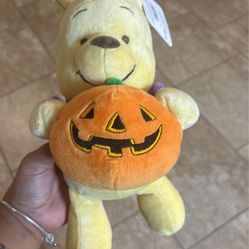 Cute Winnie The Pooh Pumkin Plush 