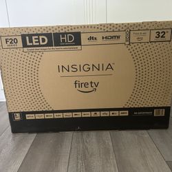 TV - 32” Insignia, Fire TV