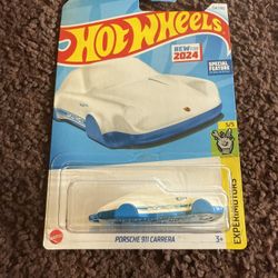 HotWheels Porsche 911 Carrera Keychain “White & Blue”