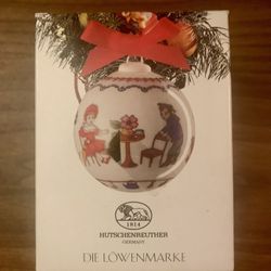 Hutschenreuther Germany Porcelain Ball Christmas Ornament 1995