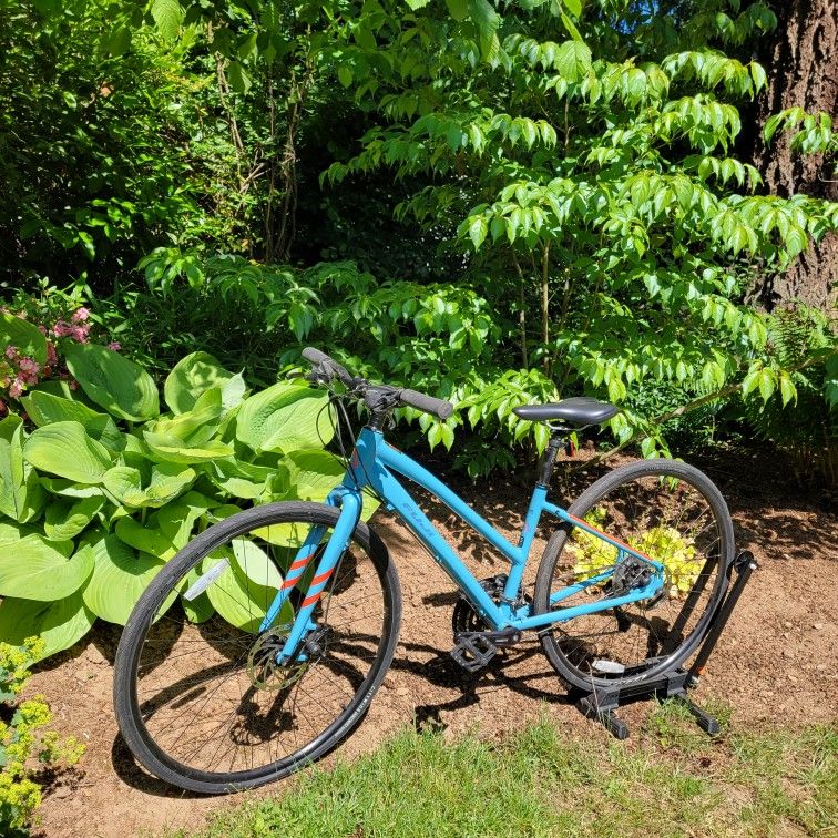 15" Fuji Hybrid Bicycle