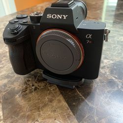 Sony Cameras Like New 