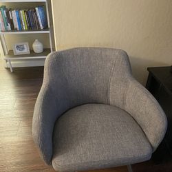 Gray chair 