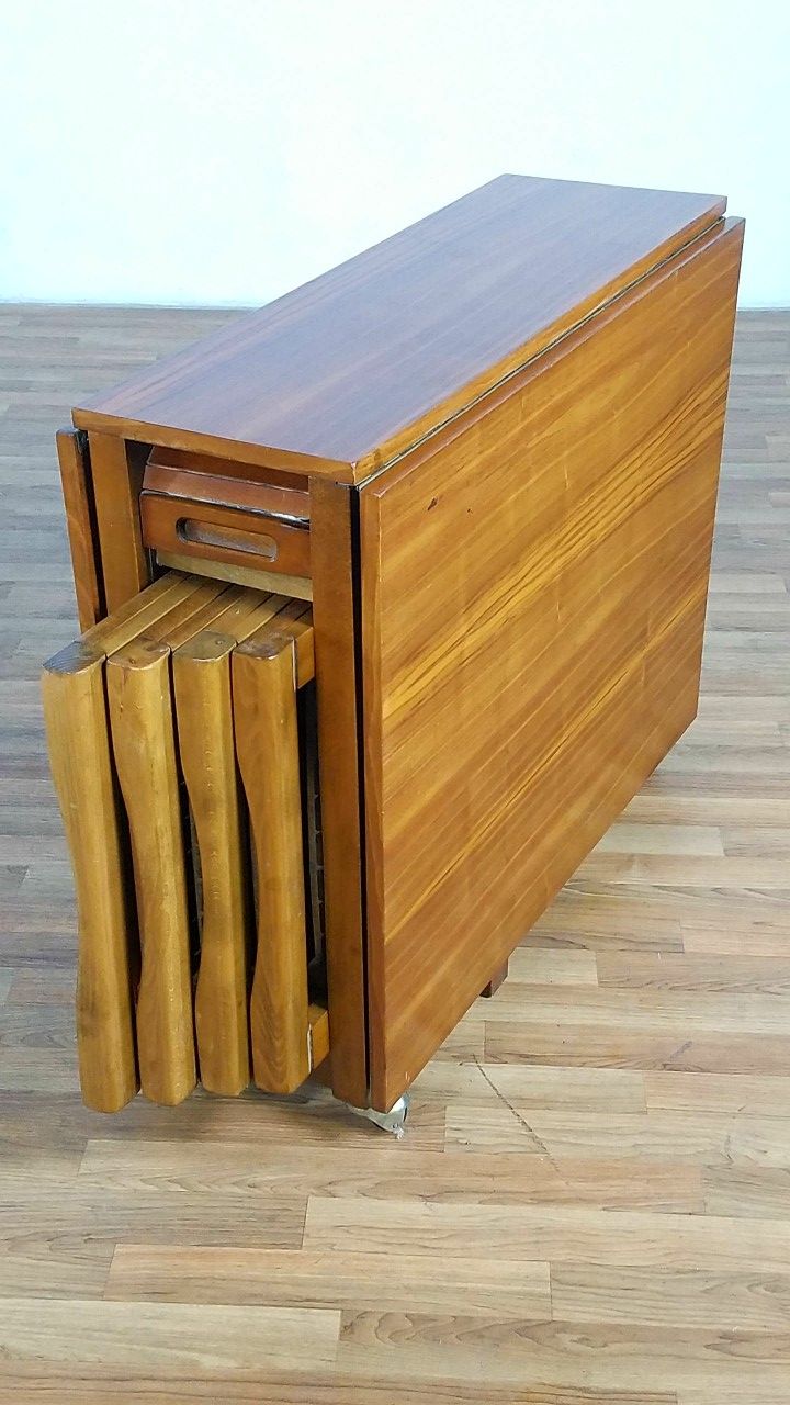 Mid century vintage hideaway table with 4 chairs