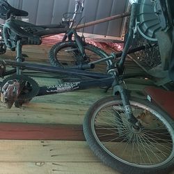 Haro BMX bike 75 of bo