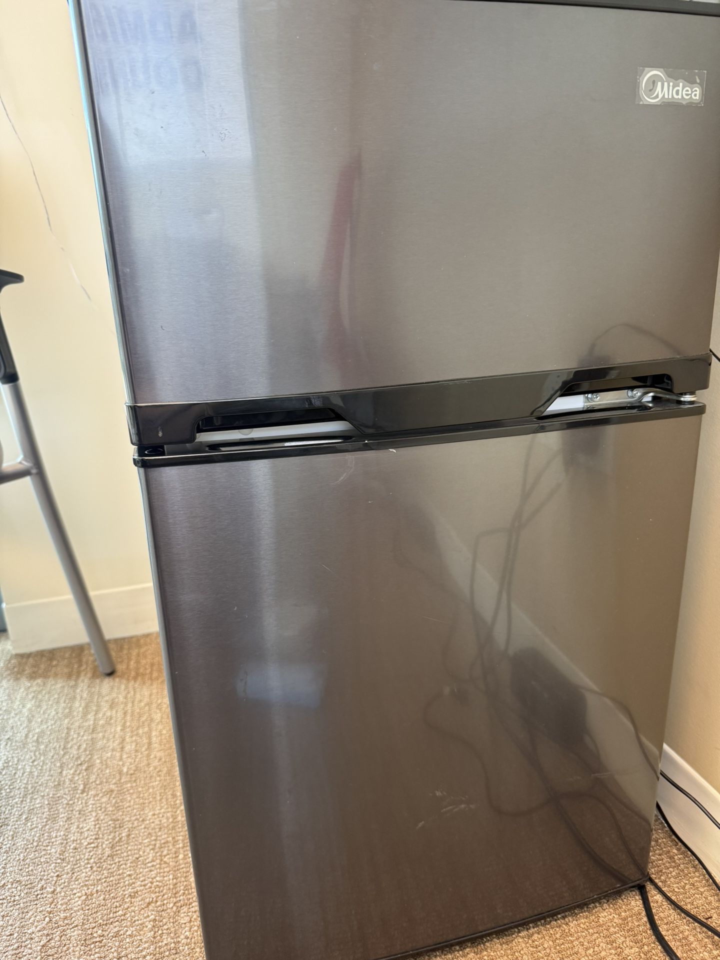 Black Stainless Steel Mini Fridge/Freezer