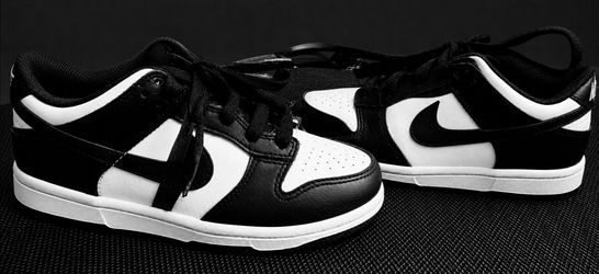NIKE - Dunk Low Panda's - Blk/Wht - 12C
***BRAND NEW***