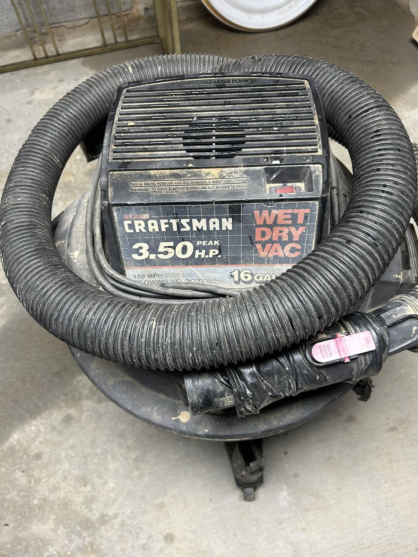Wet and Dry Vacuum