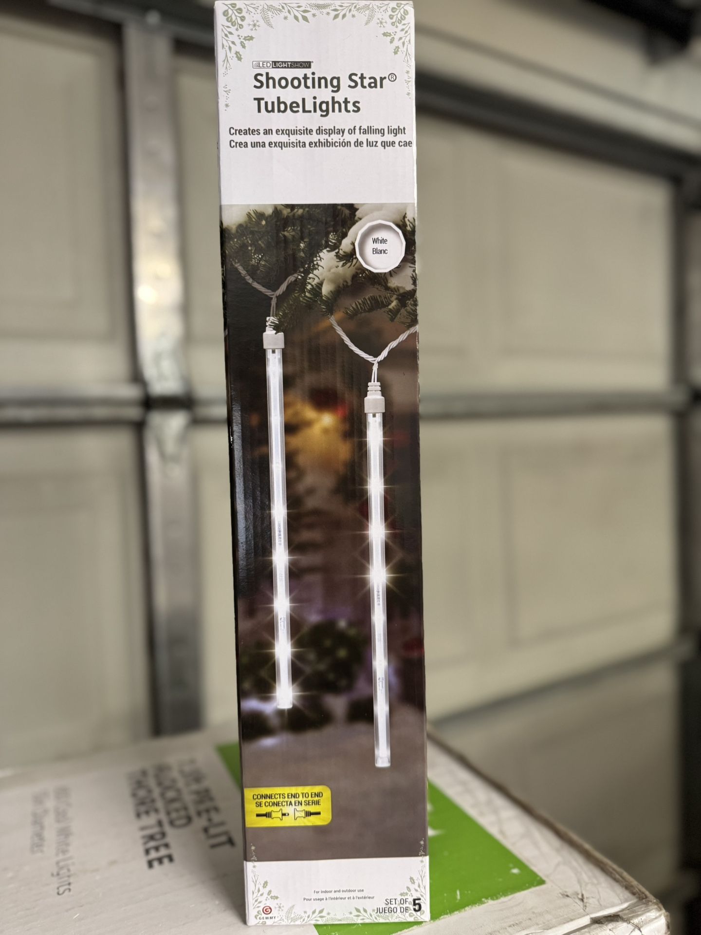 Christmas Meteor Tube LED cool white lights! NEW!!