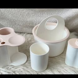 Tupperware hostess gift bathroom set