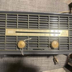 Antique Am Fm Radio