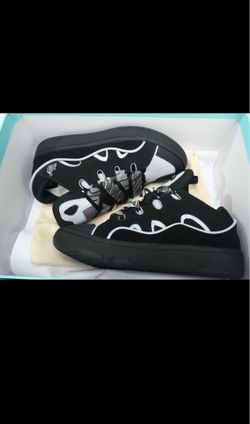 Lanvin white n black