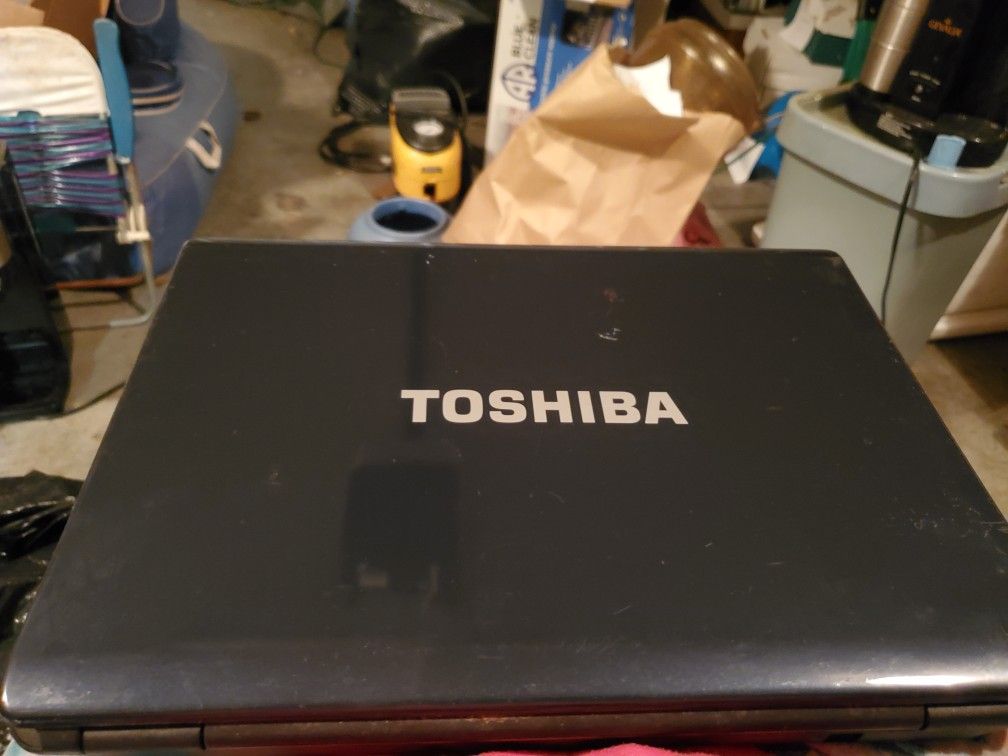 Toshiba Lap Top