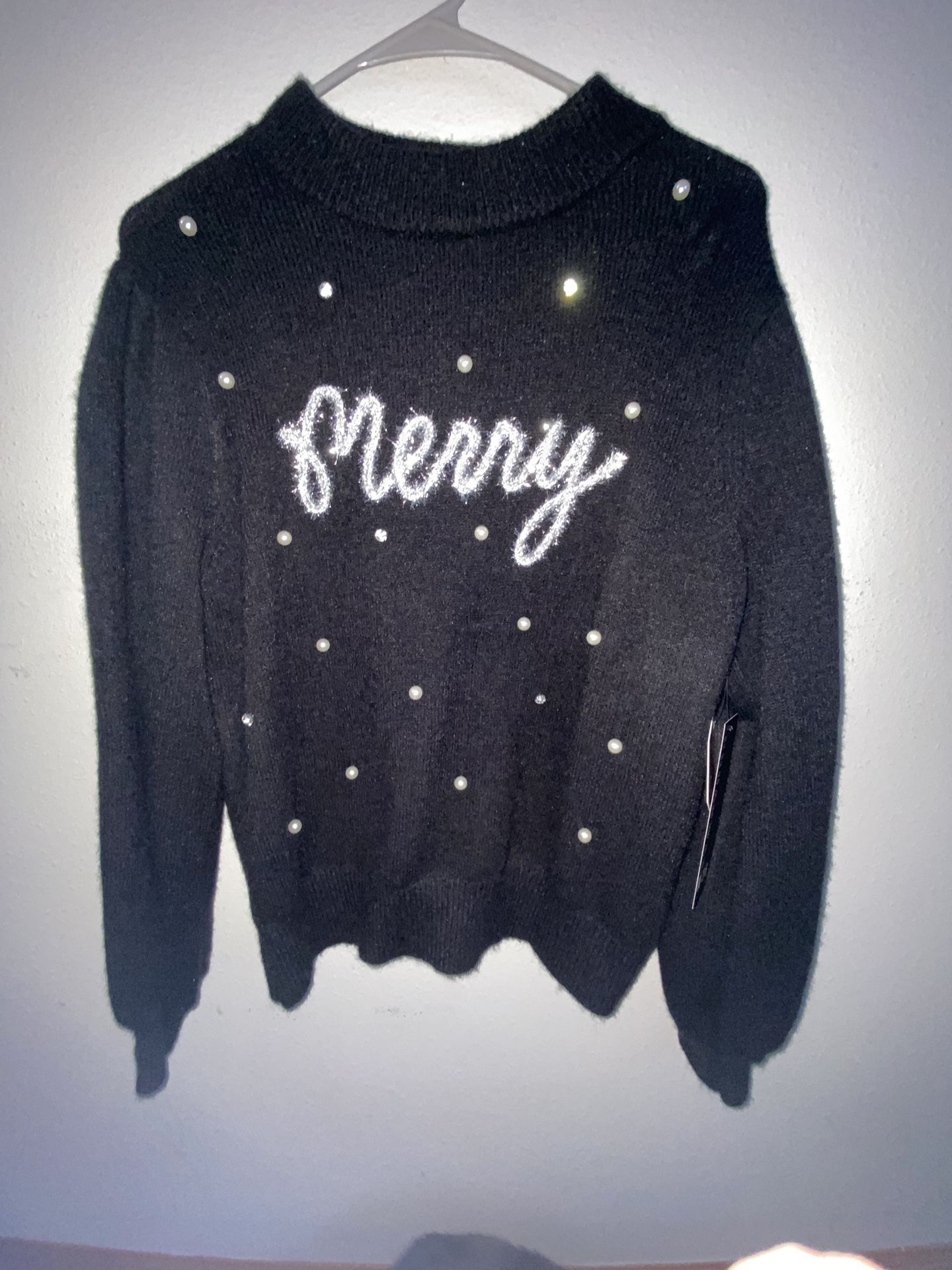 Women’s Sweater 