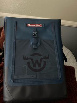 Moosejaw backpack cooler new without tags
