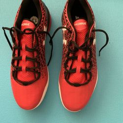Brand New Under Armor sneakers size 13