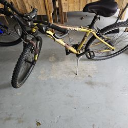 Mountain Bike Trek 3700
