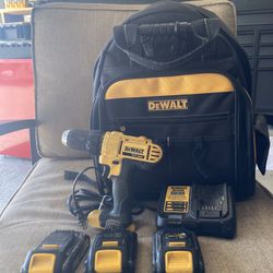 Dewalt Tool Sale! 57 Compartment Dewalt Tool Backpack w/Light - Cordless Drill - 4 Batteries 20V - Charger - Quick & Easy Porch/ Patio Pickup 