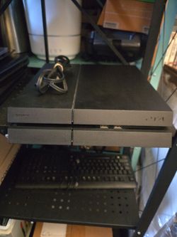 Sony PlayStation 4 500GB console