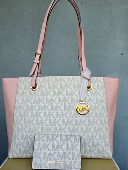 🌸 Michael Kors Women's Set 🌸