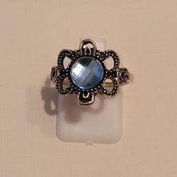 Vintage Silver and Blue Flower Ring Size 7