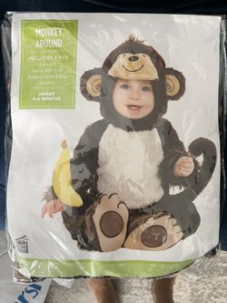 Costume