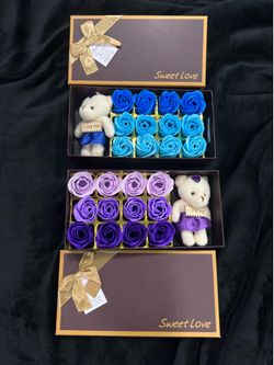 Mother’s Day gift box 🎁 (blue/purple)