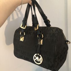 Micheal Kors Satchel Bag