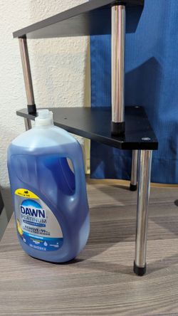 2 Small standing shelves
