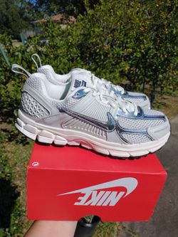 New Nike Vomero 5 gs size 7y Sneakers
