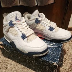 Jordan 4 Midnight navy 