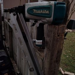 Makita Nail Gun