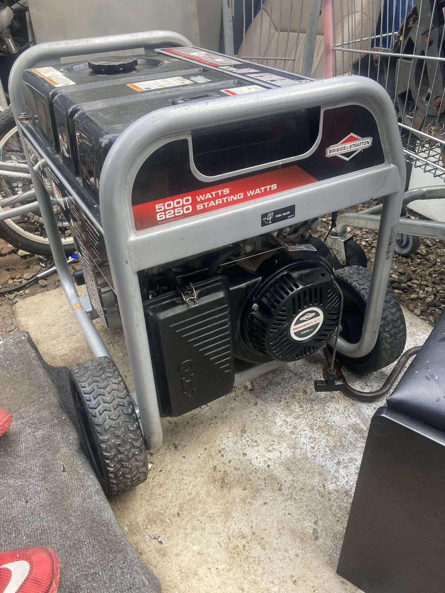 Briggs & Stratton 5000 Watts Generator