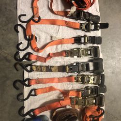 Multiple Grappler Hooks and Protective Eyewear Goggles