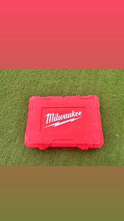 milwaukee tool box