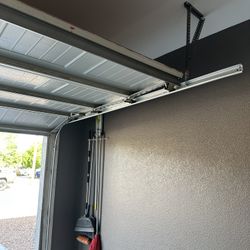 16x7 Garage Door / Lift Master Motor